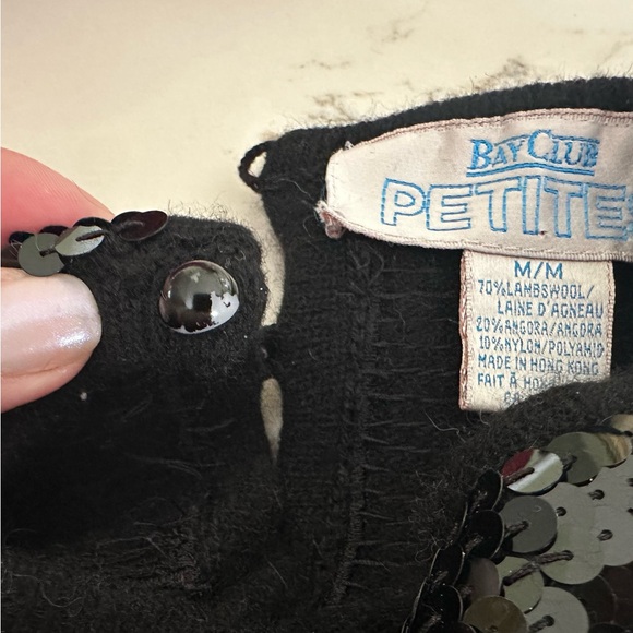 Vintage Black Lambswool Sweater, Petite S/M, Bay Club, EUC - Picture 10 of 10